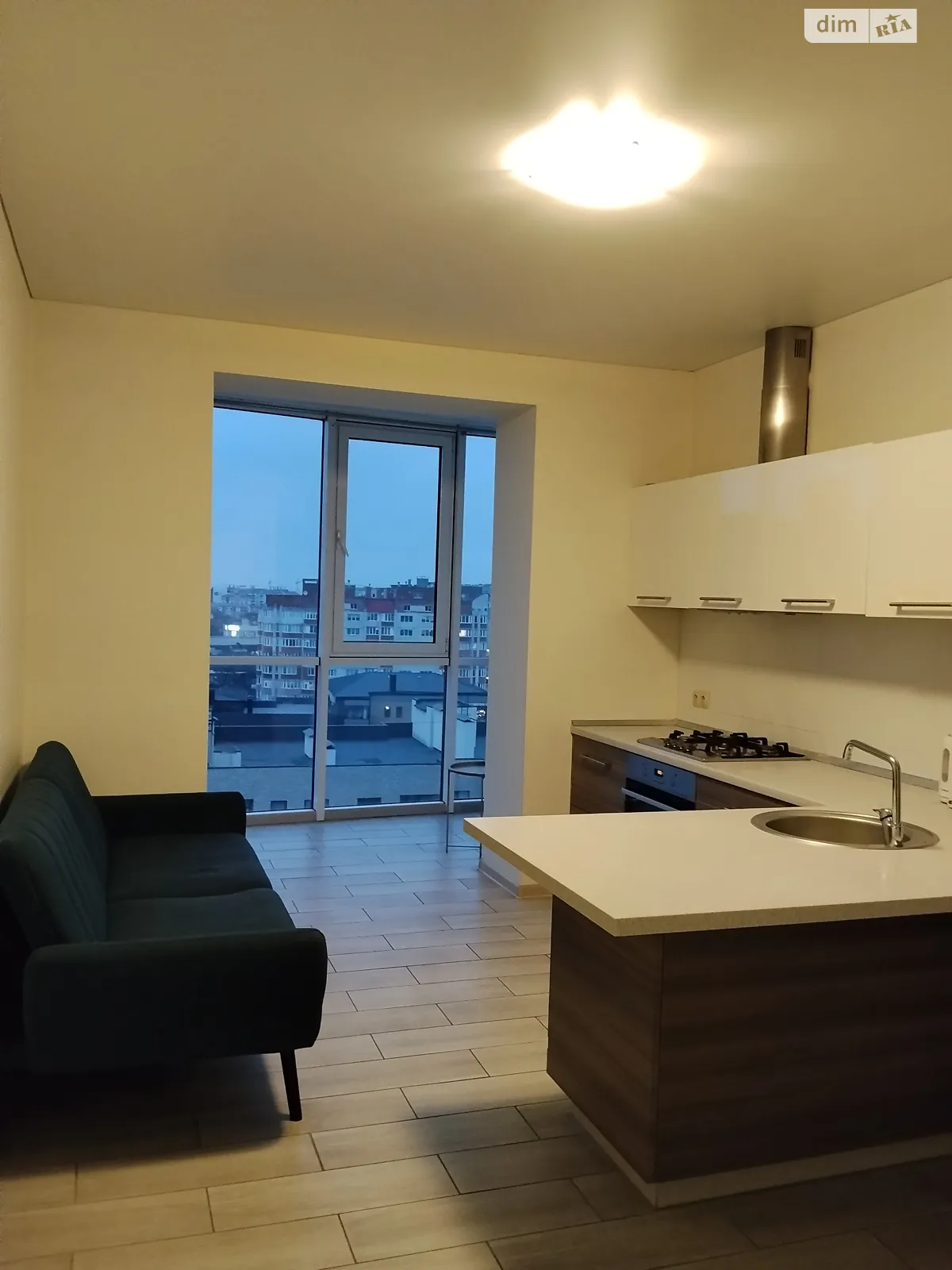 Сдается в аренду 2-комнатная квартира 75.4 кв. м в Хмельницком, ул. Заречанская, 11Д - фото 1