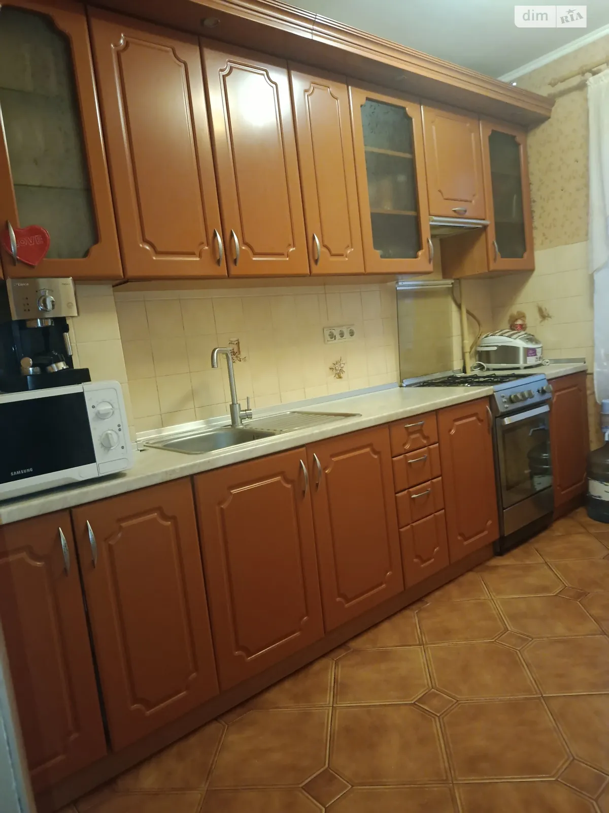 Продается 3-комнатная квартира 72.8 кв. м в Киеве, просп. Владимира Ивасюка, 61 - фото 1