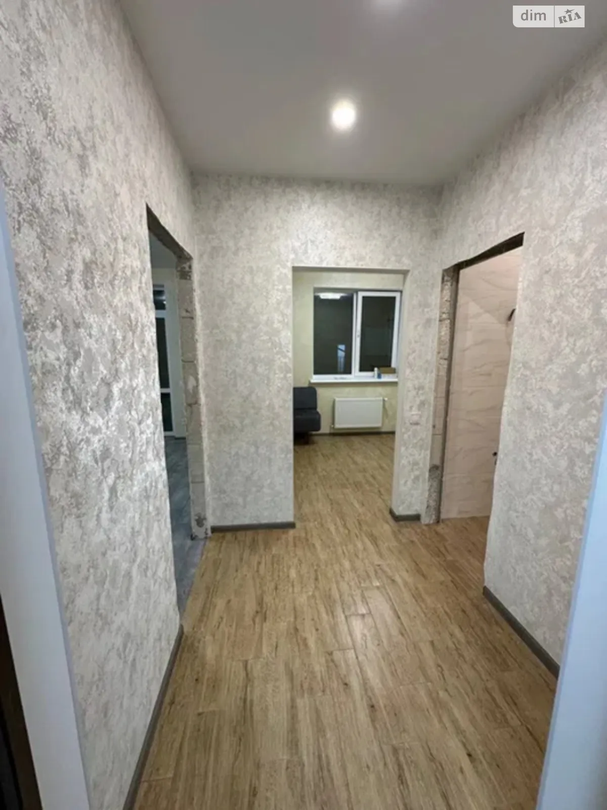 Продається 1-кімнатна квартира 33 кв. м у Білогородці, вул. Гетьманська - фото 1