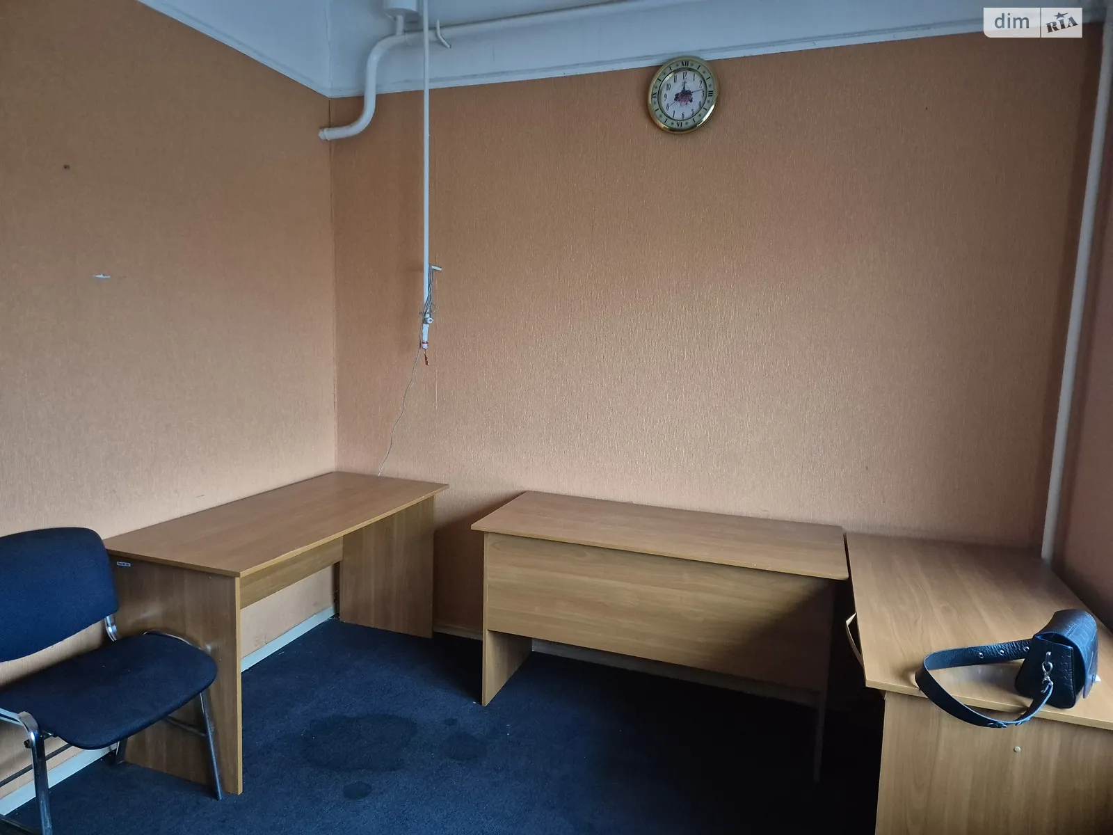 Здається в оренду офіс 9 кв. м в бізнес-центрі, цена: 1000 грн - фото 1