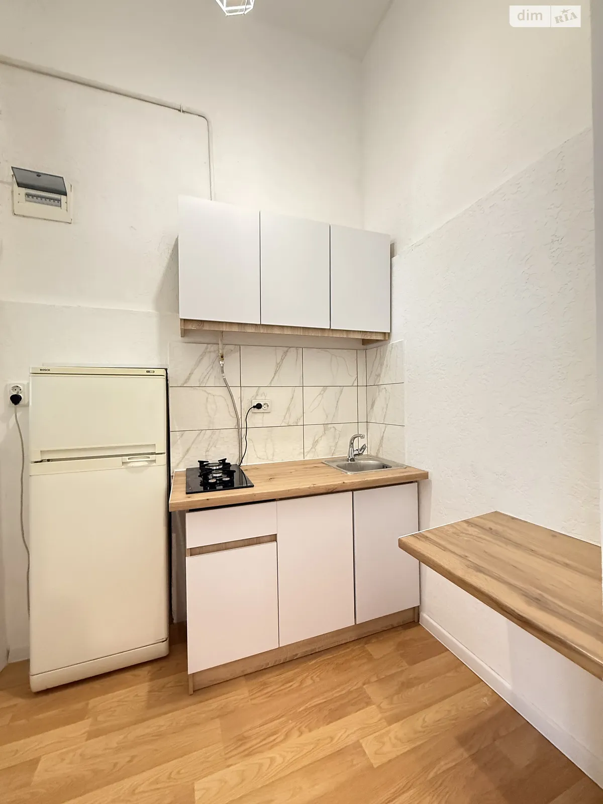 Здається в оренду 1-кімнатна квартира 25 кв. м у, цена: 280 $ - фото 1