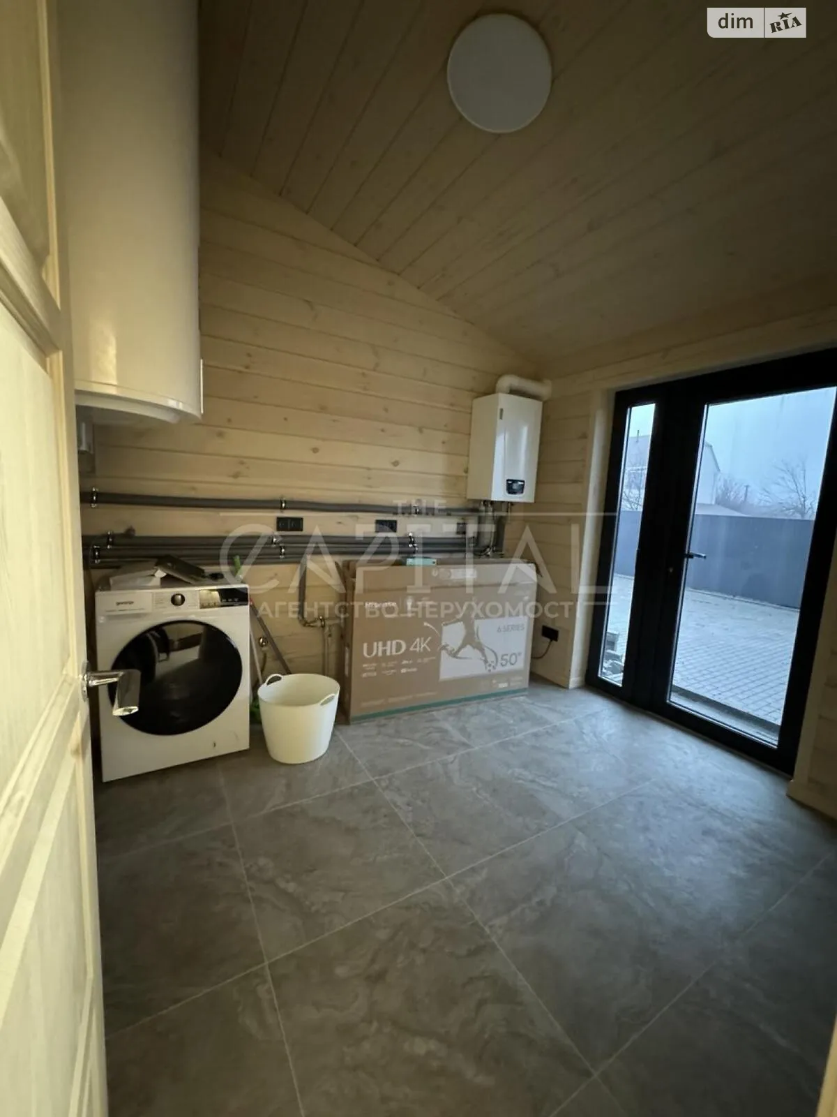 Сдается в аренду одноэтажный дом 120 кв. м с террасой, цена: 2200 $ - фото 1