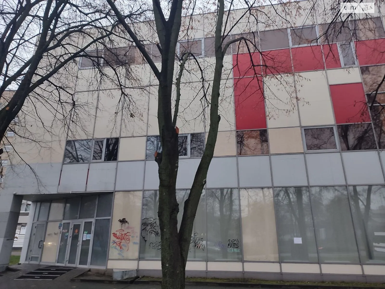 Сдается в аренду офис 501.8 кв. м в бизнес-центре, цена: 60216 грн - фото 1