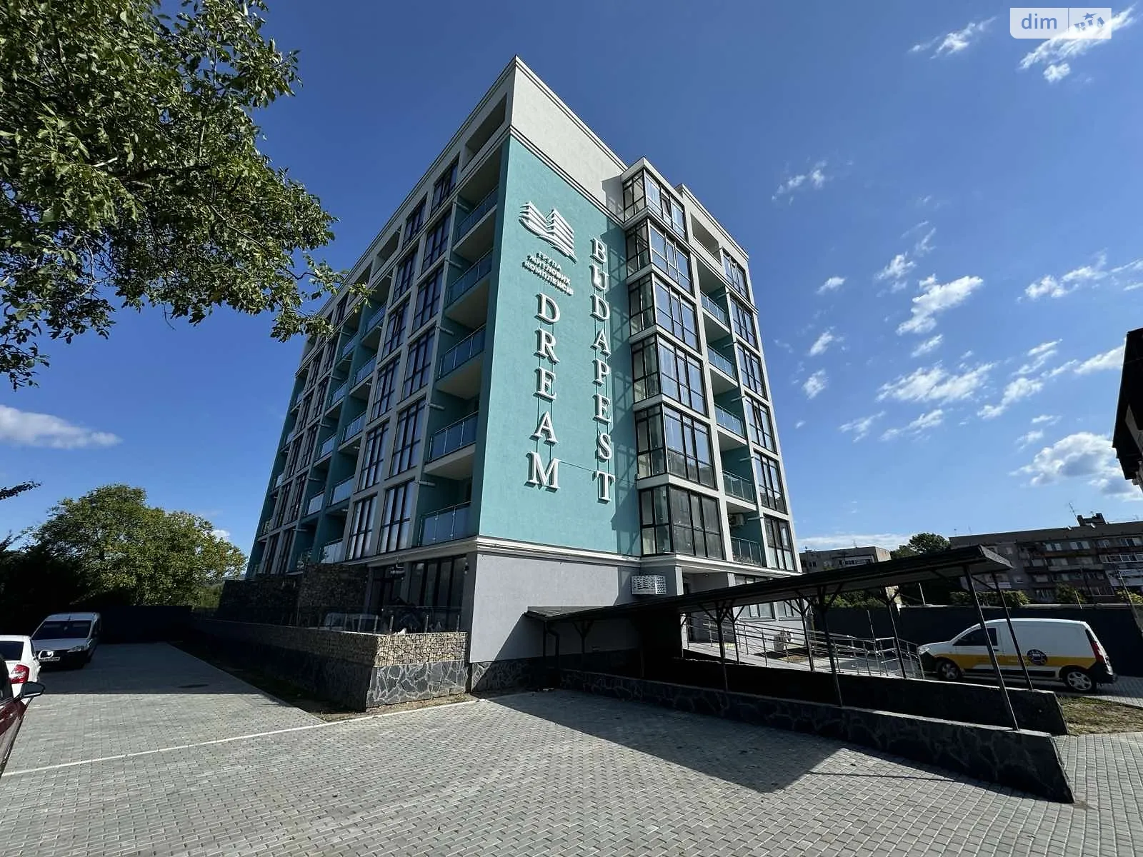 Продается 1-комнатная квартира 51.7 кв. м в Мукачеве, ул. Илоны Зрини, 67В - фото 1