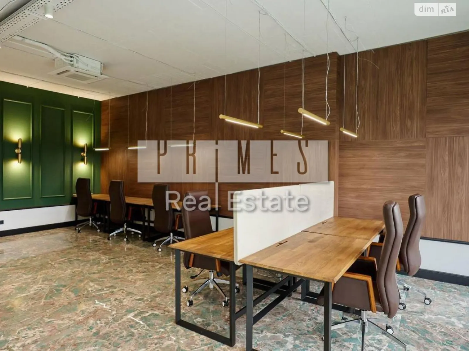 Сдается в аренду офис 200 кв. м в бизнес-центре, цена: 4950 $ - фото 1