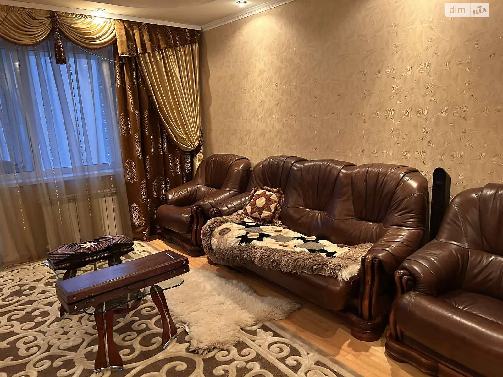 Сдается в аренду 3-комнатная квартира 90 кв. м в Хмельницком, ул. Степана Бандеры - фото 1