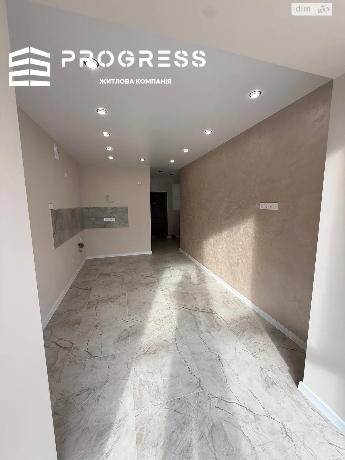 Продается 1-комнатная квартира 47.9 кв. м в Ивано-Франковске, ул. Княгинин, 44 корпус 19 - фото 1