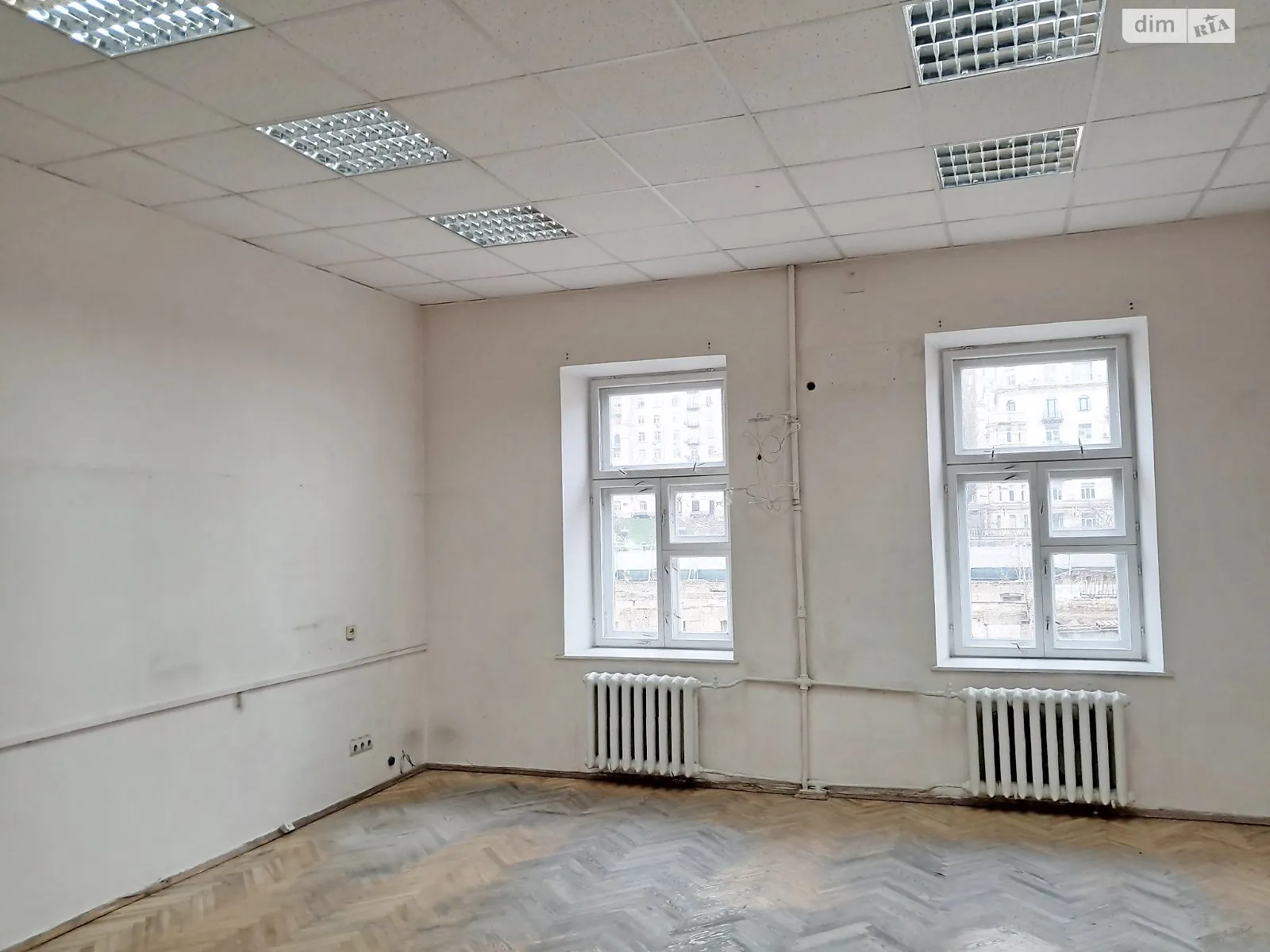 Здається в оренду офіс 74.3 кв. м в бізнес-центрі, цена: 26130 грн - фото 1