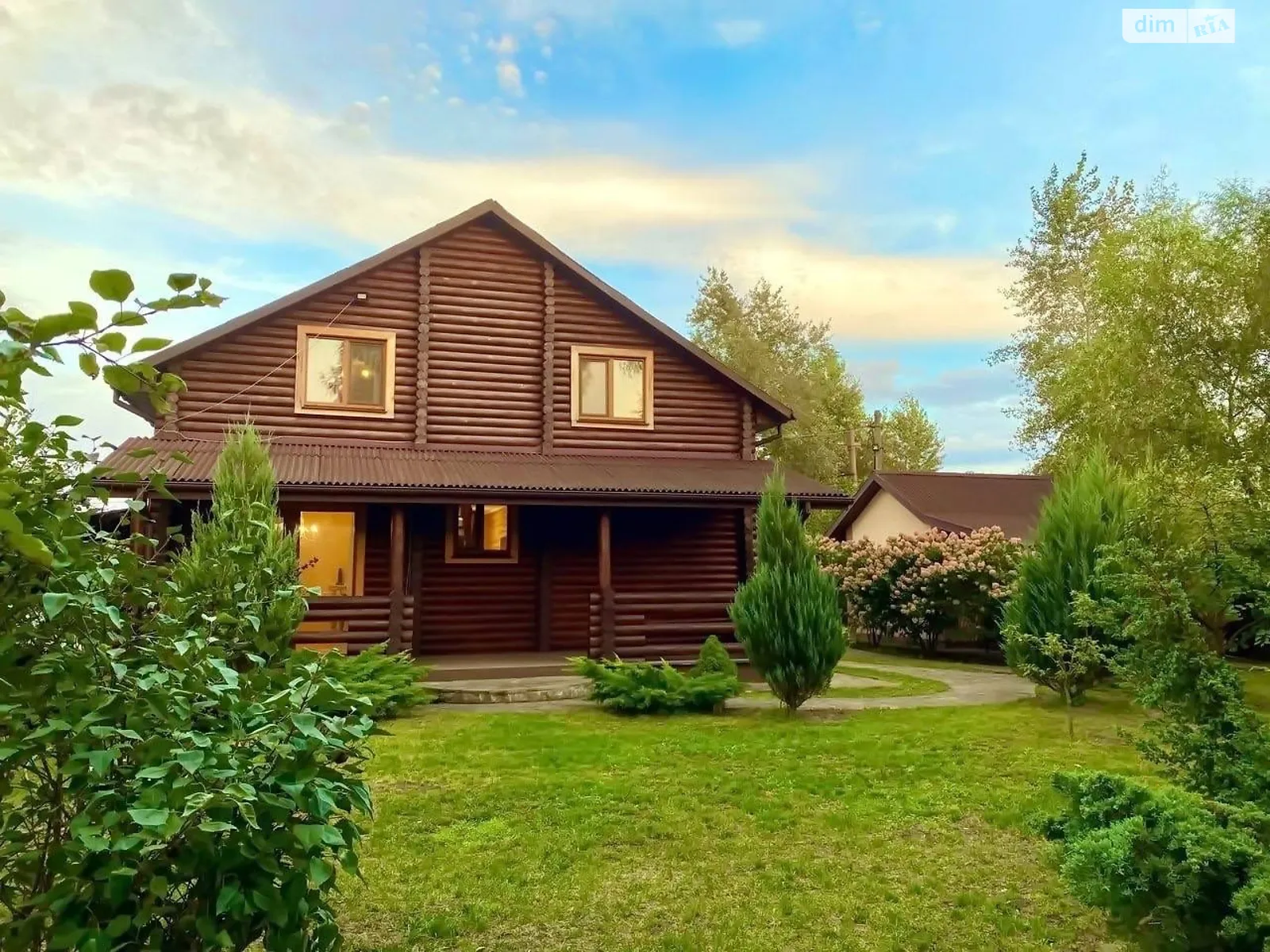 Сдается в аренду офис 169 кв. м в бизнес-центре, цена: 1500 $ - фото 1