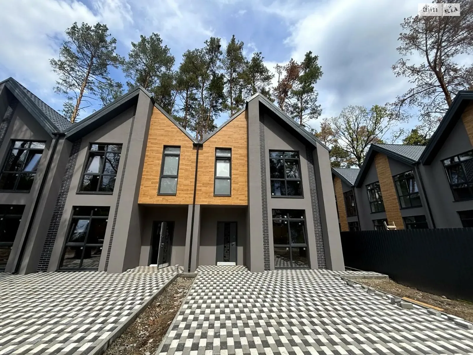 ул. Силезская(Розы Люксембург) Буча, цена: 90000 $ - фото 1