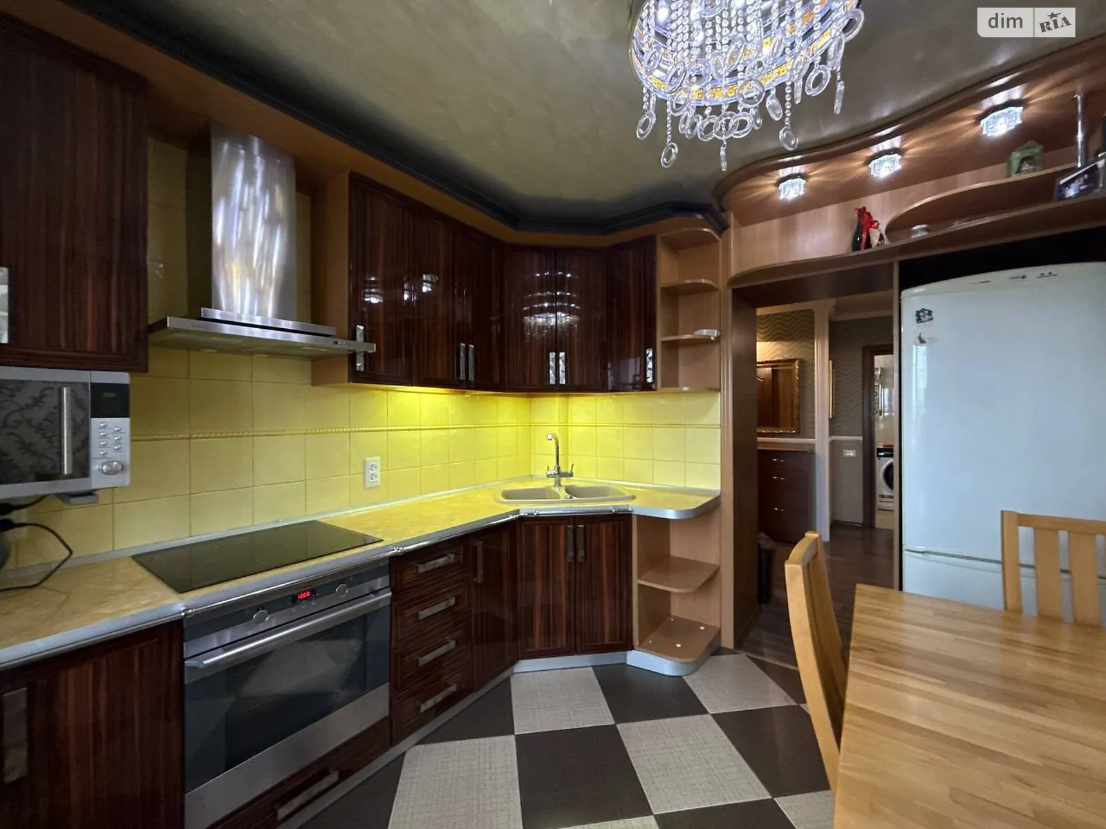 Продается 2-комнатная квартира 49.1 кв. м в Одессе, ул. Среднефонтанская - фото 1