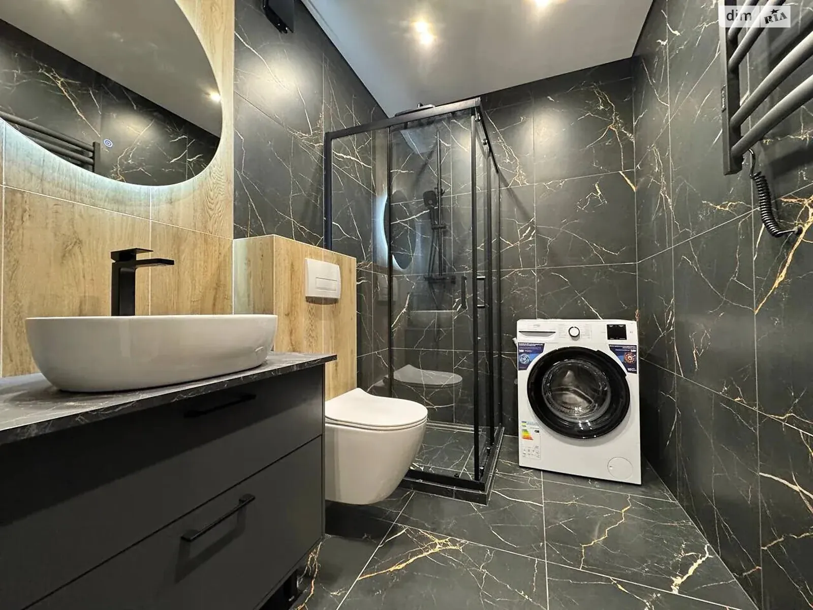 Продается 1-комнатная квартира 37 кв. м в Ивано-Франковске, цена: 78500 $ - фото 1