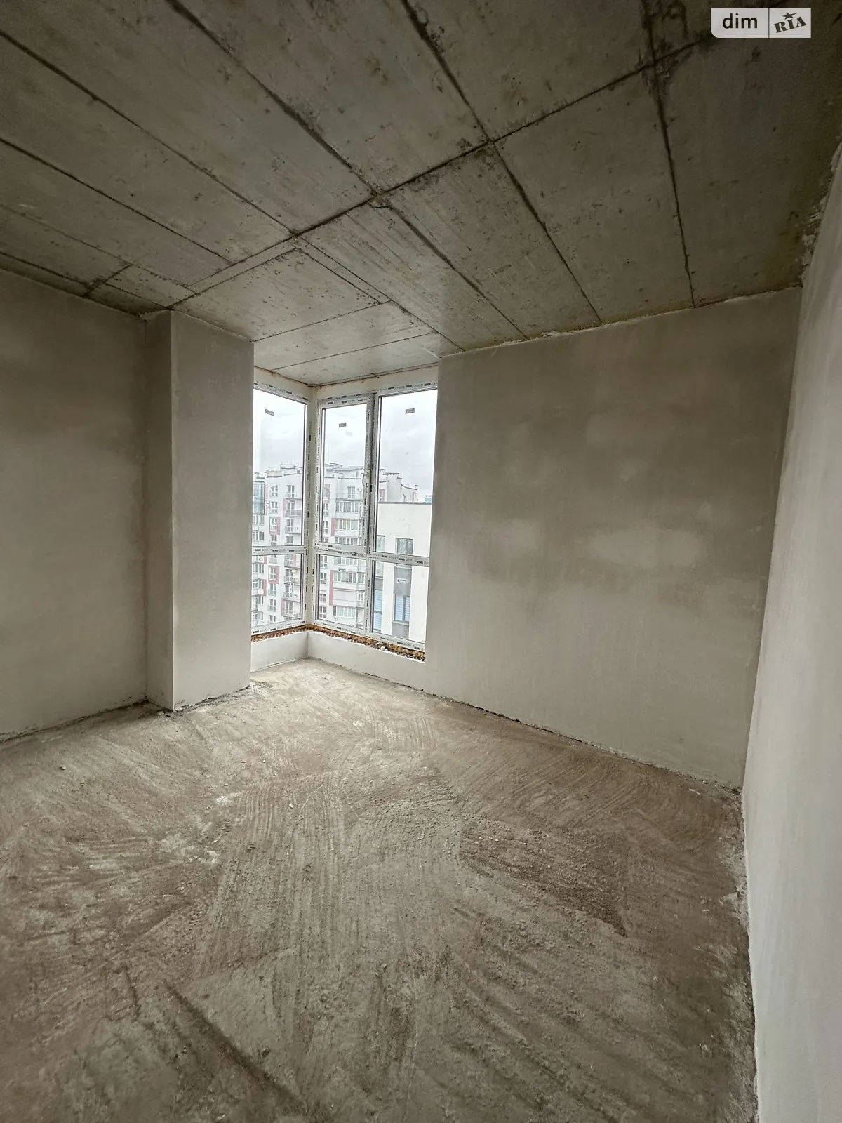 Продается 2-комнатная квартира 57 кв. м в Ивано-Франковске, цена: 62700 $ - фото 1