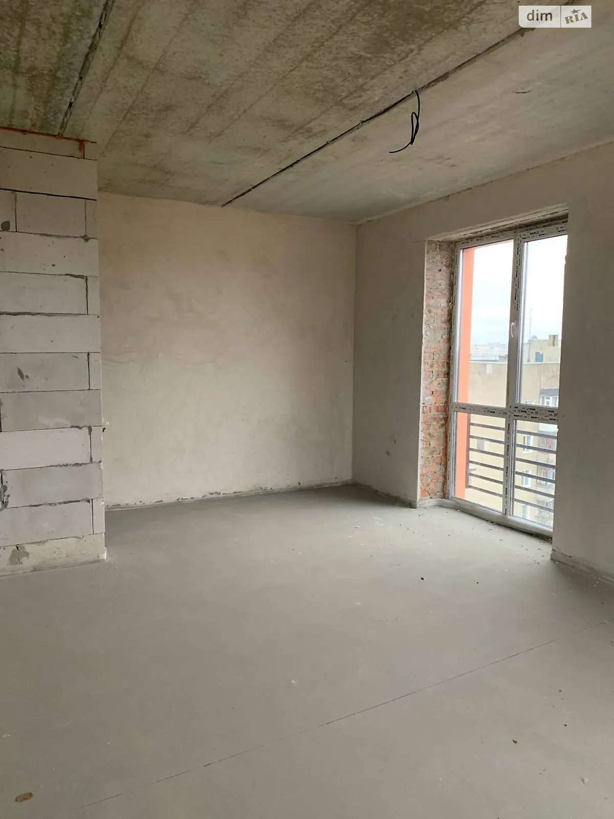 2-комнатная квартира 77.5 кв. м в Луцке, ул. Привокзальная, 10Б - фото 1