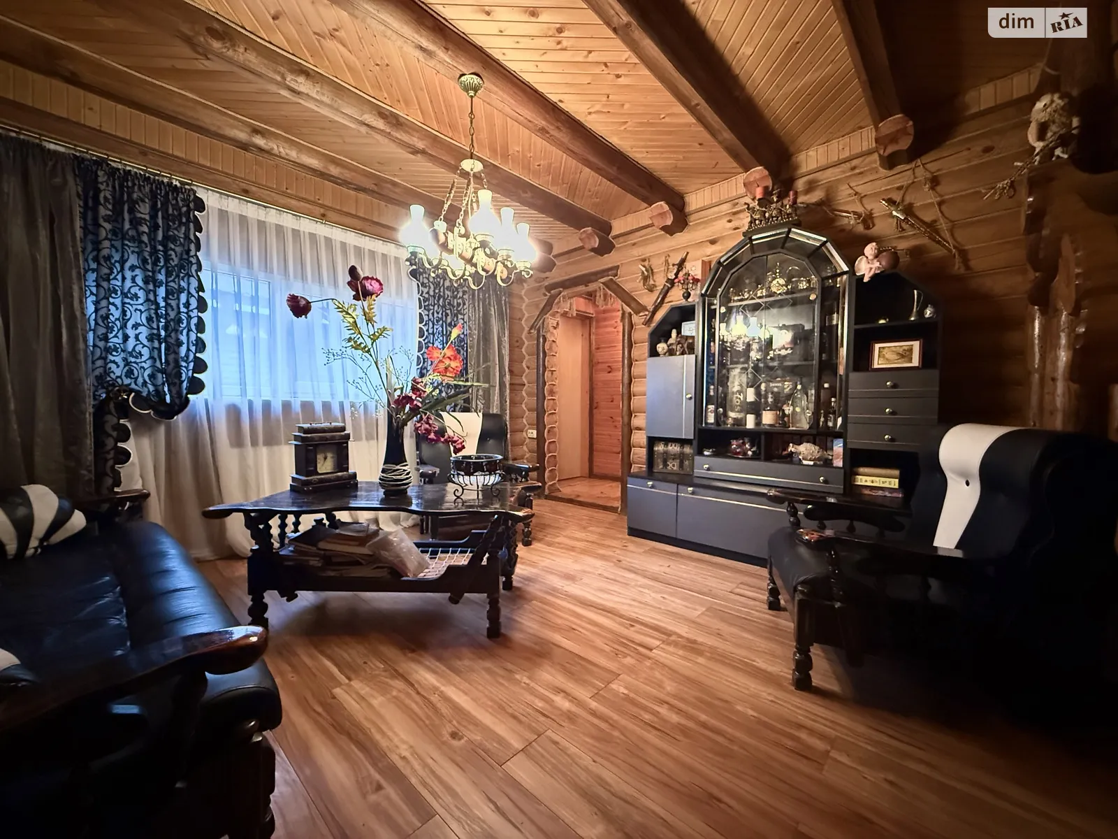 Сдается в аренду дом на 2 этажа 300 кв. м с балконом, цена: 28000 грн - фото 1