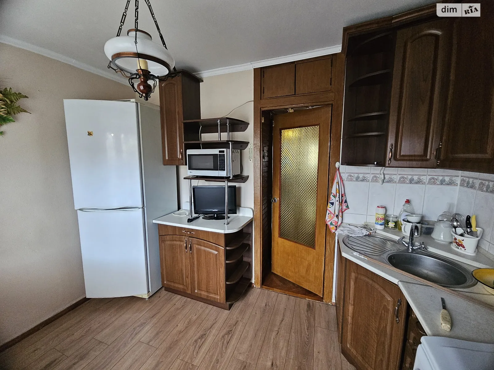 3-комнатная квартира 68 кв. м в Тернополе, ул. Карпенко - фото 1