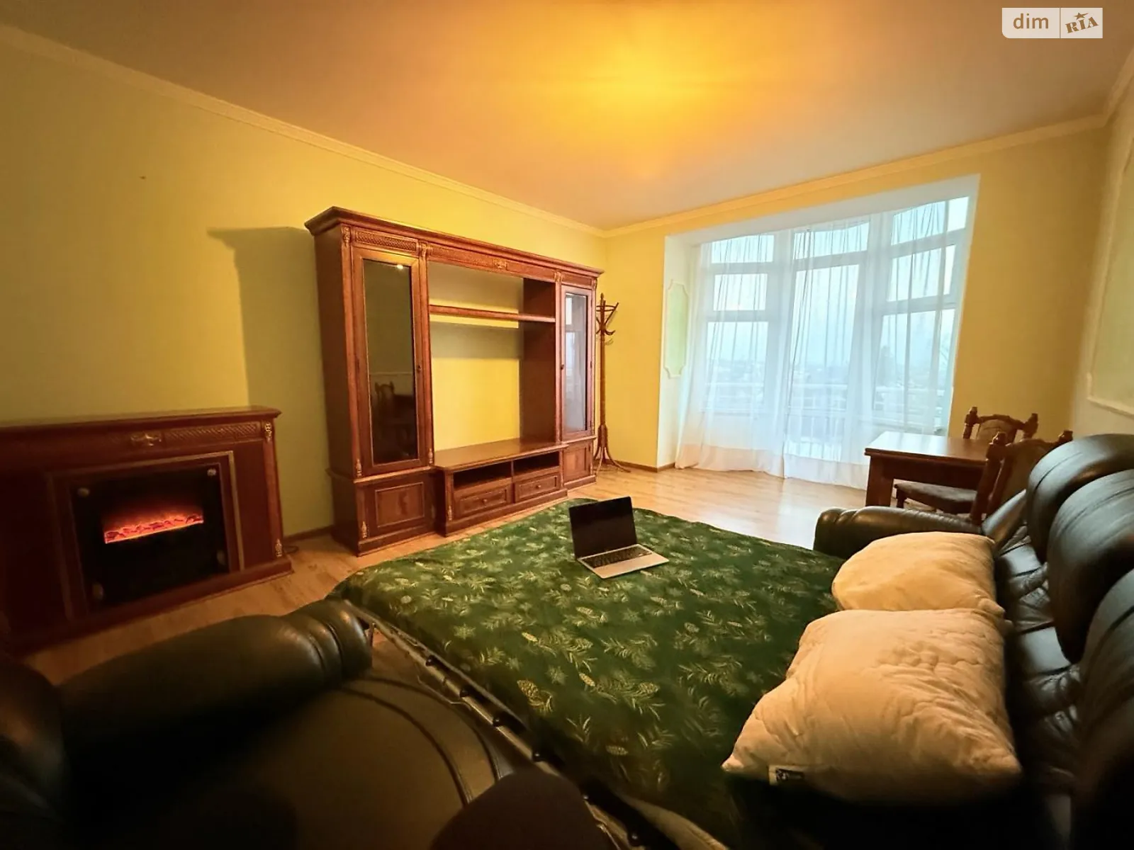 Здається в оренду 1-кімнатна квартира 50 кв. м у Львові, вул. Плугова, 10А - фото 1