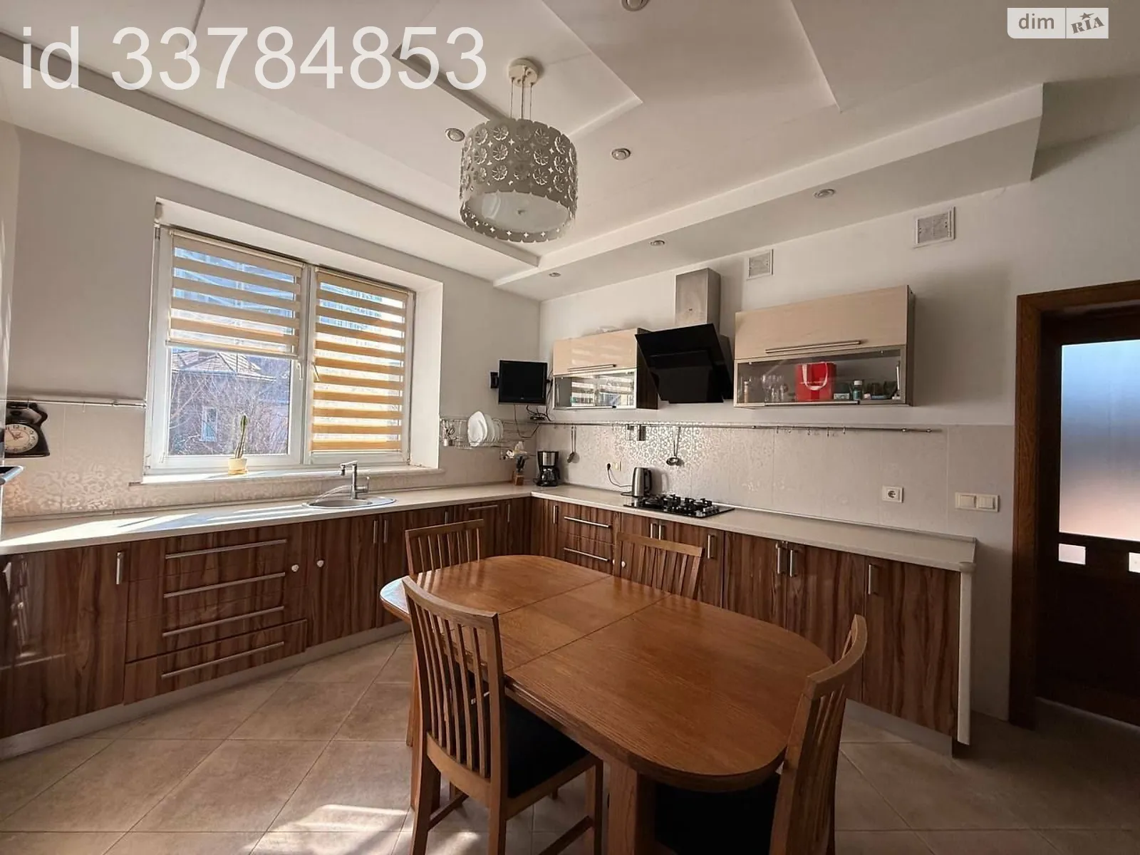 Сдается в оренду частина будинку 200 кв. м з банею/сауною, цена: 1450 $ - фото 1