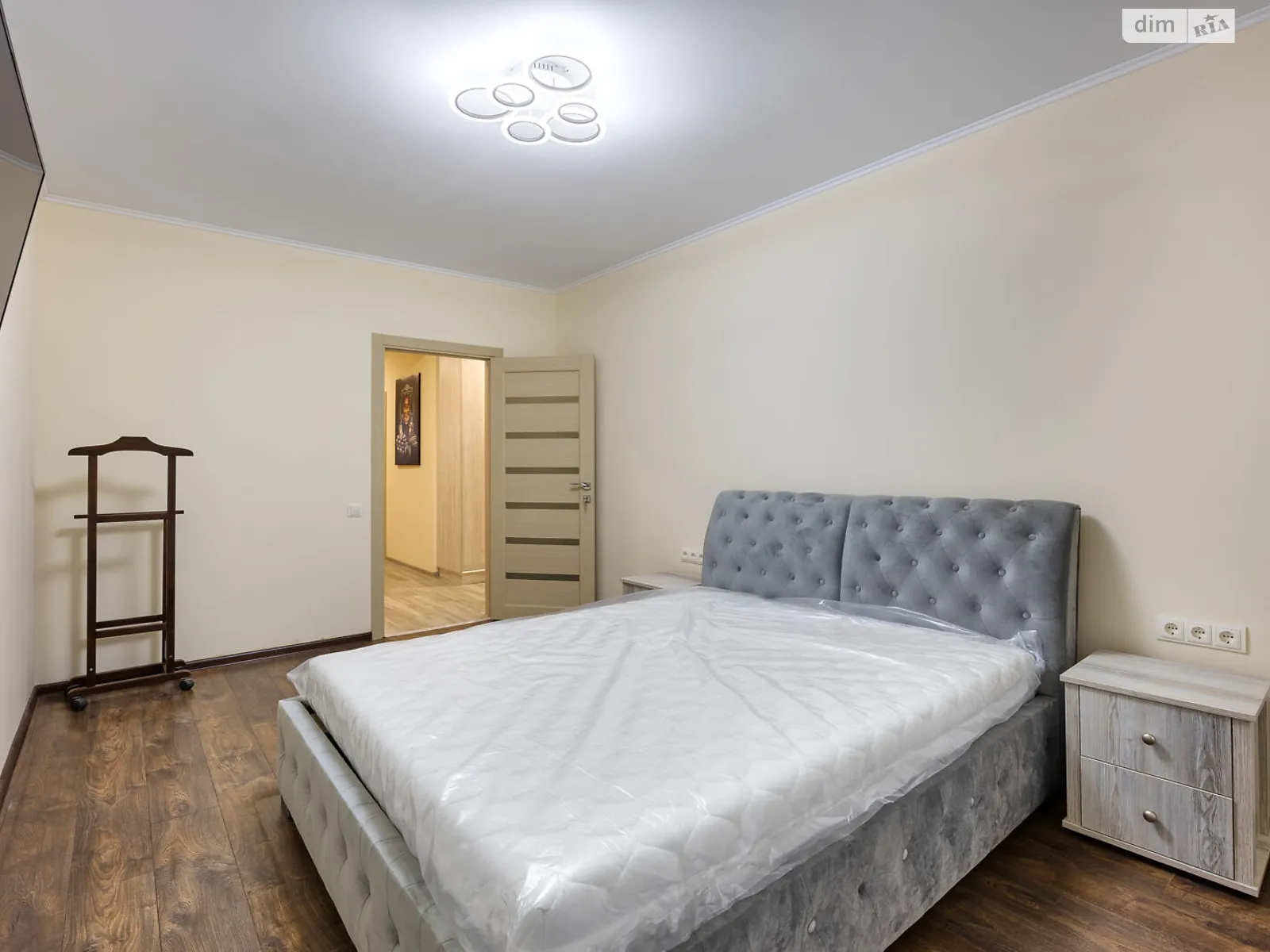 Продается 3-комнатная квартира 102.6 кв. м в Львове, ул. Рубчака Ивана - фото 1