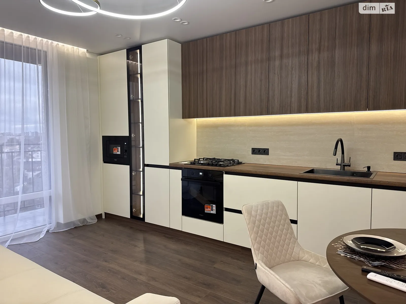 Сдается в аренду 1-комнатная квартира 44.5 кв. м в Ивано-Франковске, цена: 500 $ - фото 1