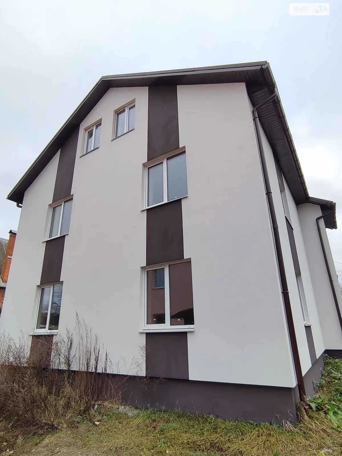 Продается 2-комнатная квартира 65 кв. м в Виннице, ул. Луговая - фото 1