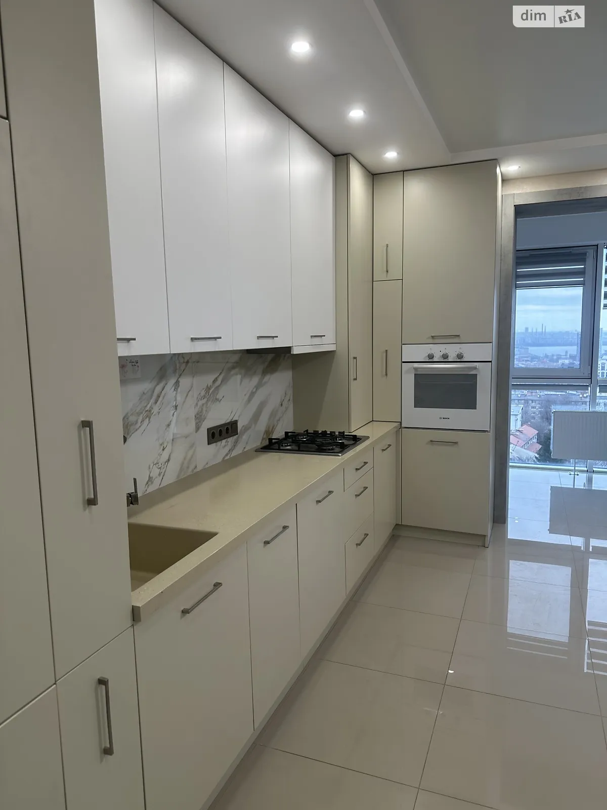 Сдается в аренду 2-комнатная квартира 63.5 кв. м в Днепре, ул. Светлова, 42А - фото 1