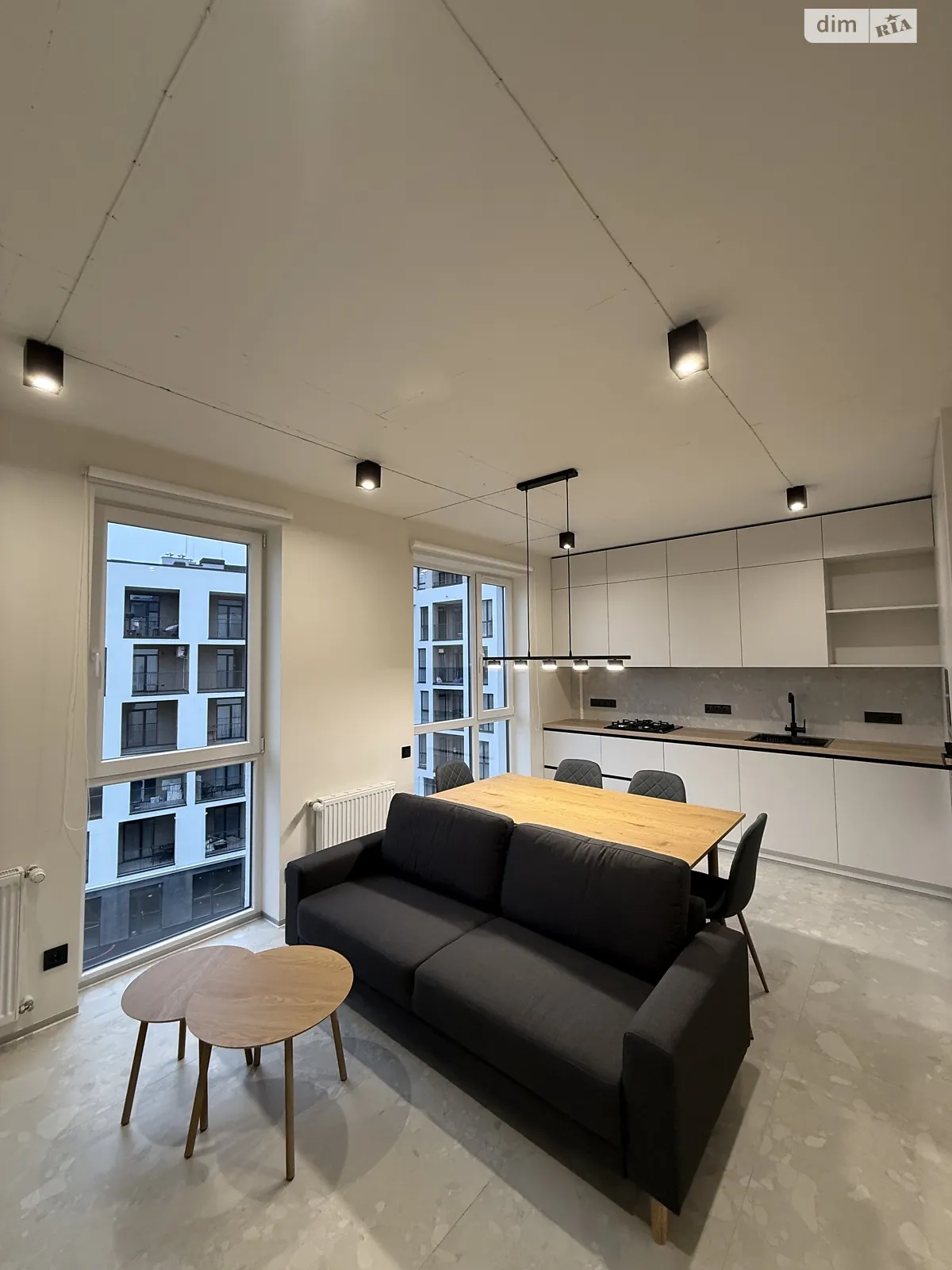 Сдается в аренду 2-комнатная квартира 70 кв. м в Львове, ул. Кульпарковская - фото 1