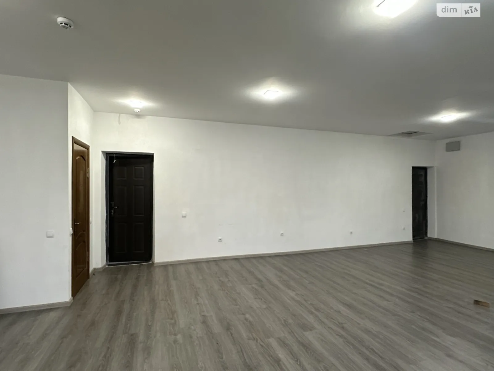 Сдается в аренду 1-комнатная квартира 54 кв. м в Ивано-Франковске, цена: 6500 грн - фото 1