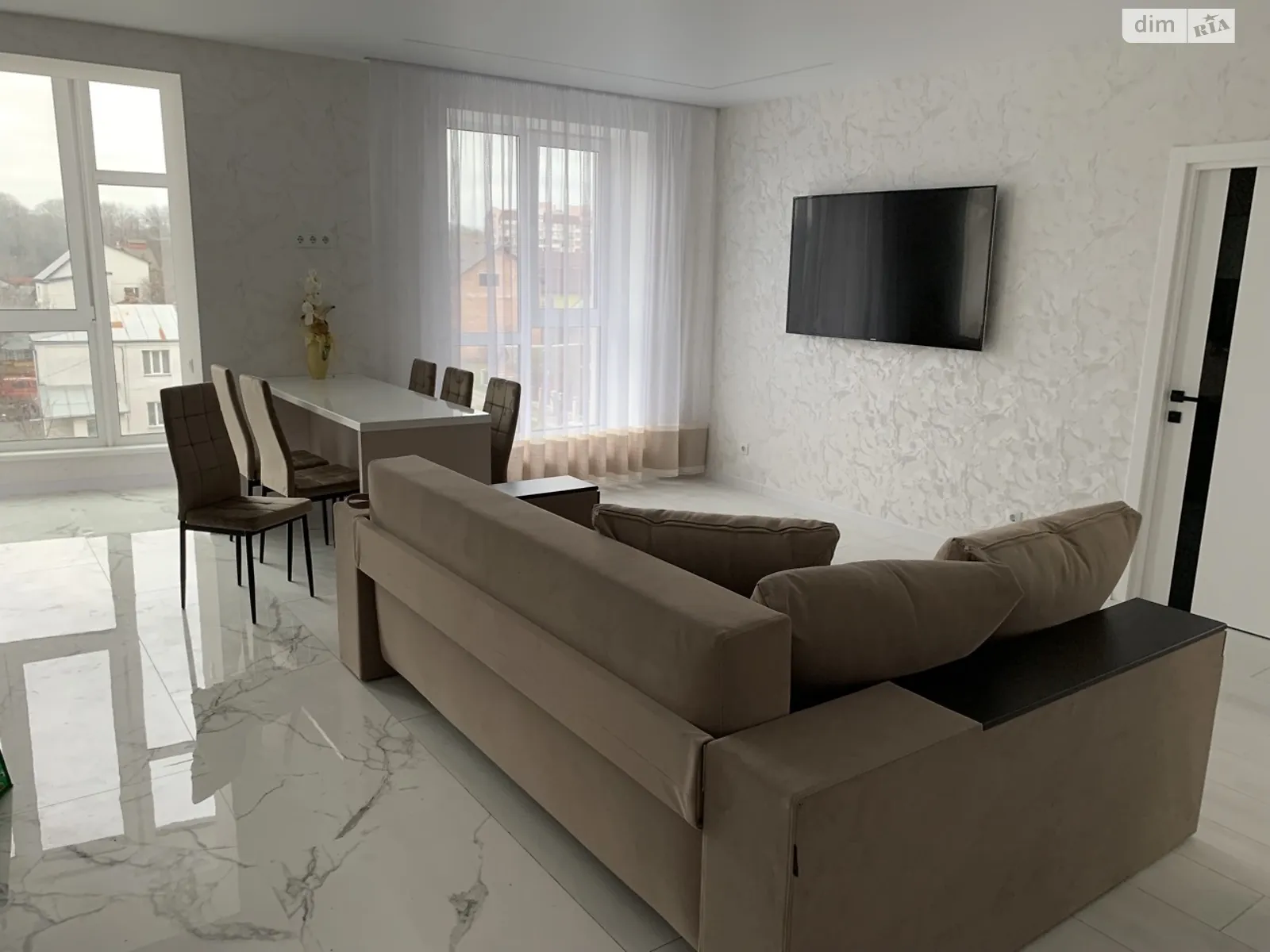 Сдается в аренду 2-комнатная квартира 85 кв. м в Хмельницком, ул. Подольская, 8/19 - фото 1