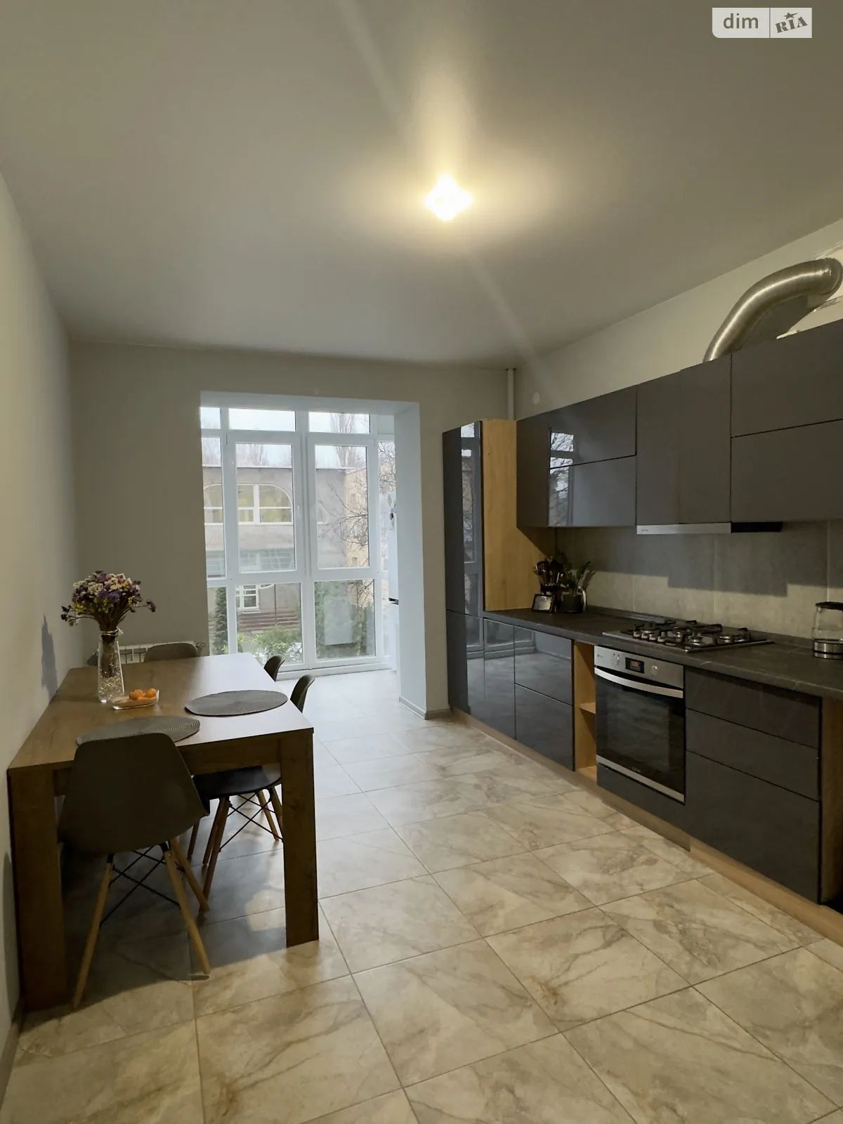 Продается 1-комнатная квартира 50 кв. м в Виннице, ул. 600-летия, 66В - фото 1