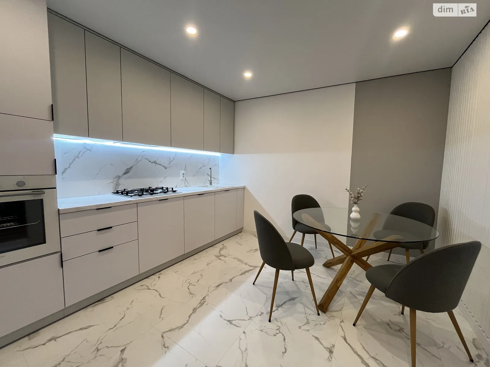 2-комнатная квартира 58 кв. м в Тернополе, ул. Киевская - фото 1