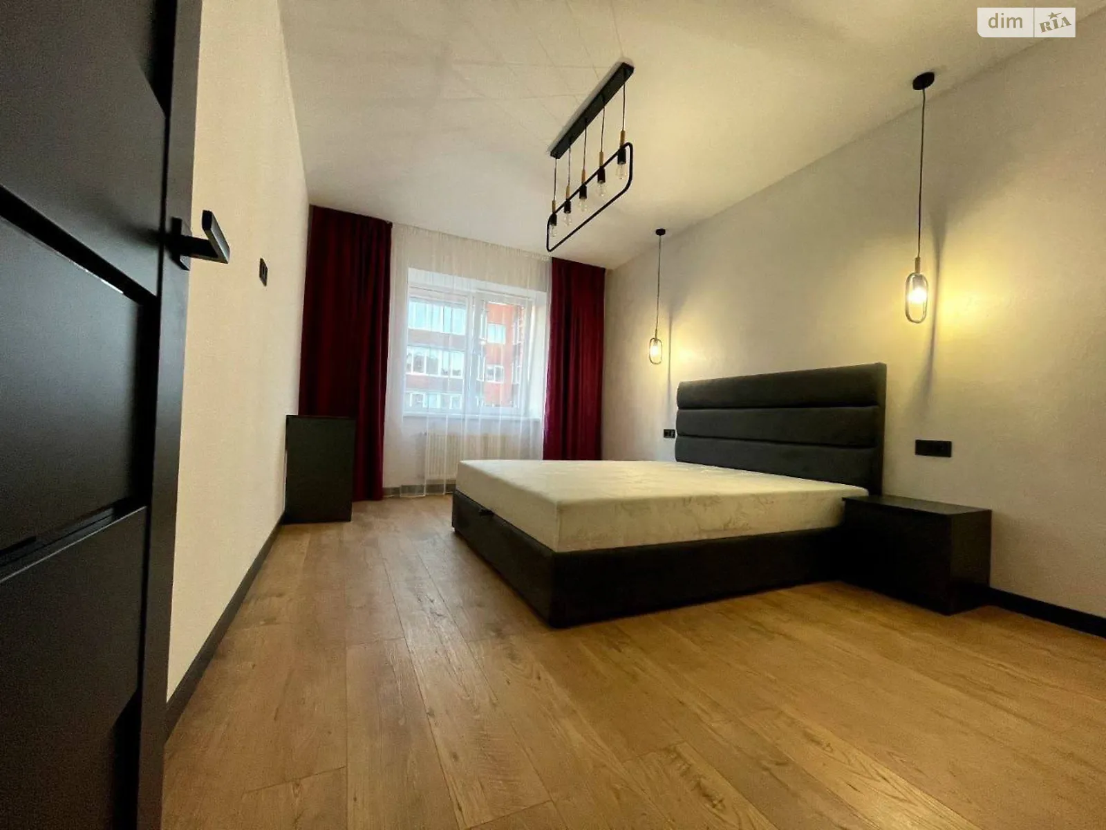 Сдается в аренду 2-комнатная квартира 76 кв. м в Львове, ул. Пулюя Ивана, 40/13 - фото 1