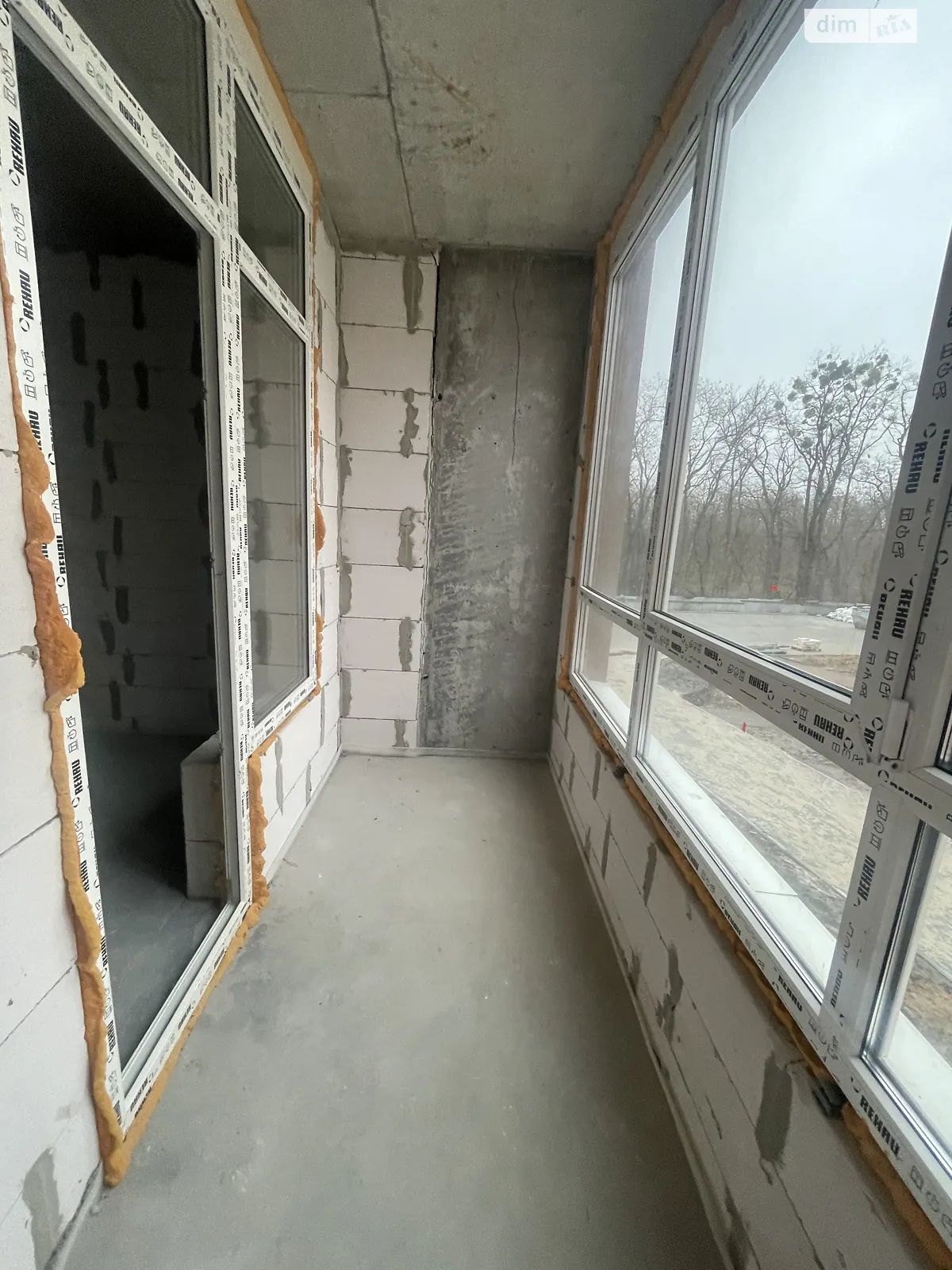 Продается 1-комнатная квартира 40.2 кв. м в Буче, ул. Князя Владимира Великого - фото 1