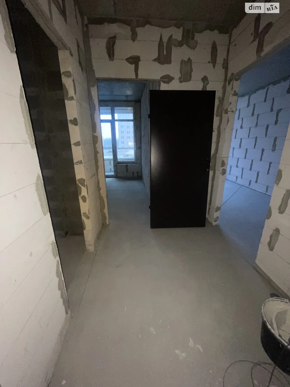 Продается 1-комнатная квартира 39.8 кв. м в Буче, ул. Князя Владимира Великого - фото 1