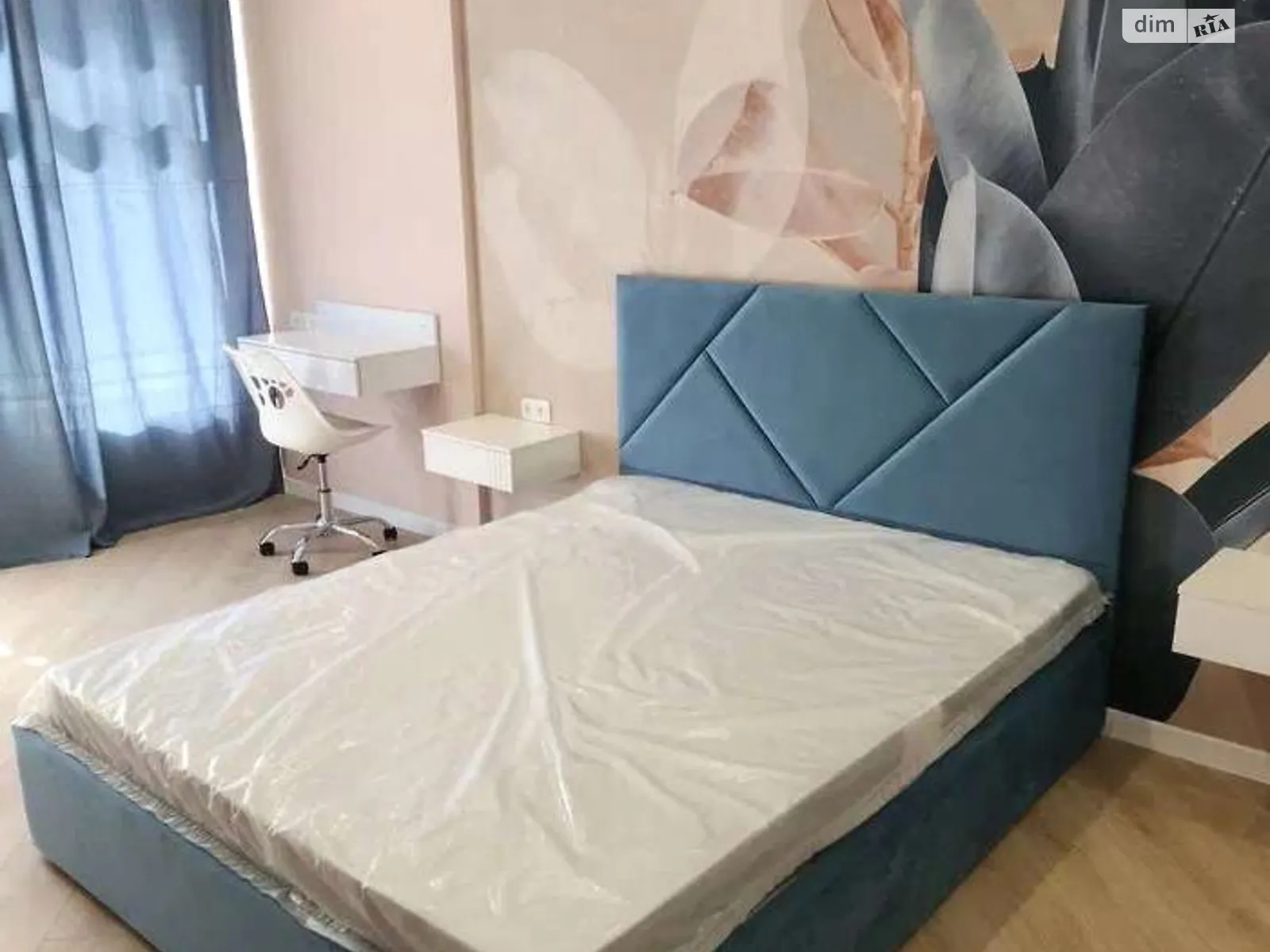 Сдается в аренду 1-комнатная квартира 46 кв. м в Одессе, ул. Дача Ковалевского, 91 - фото 1