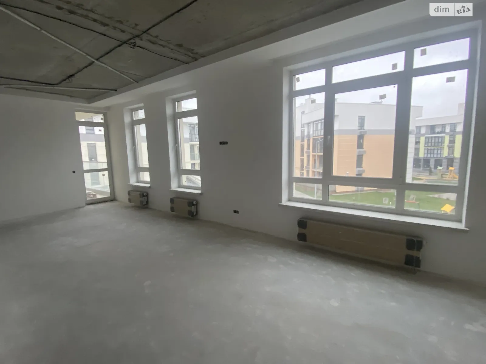 Продается 3-комнатная квартира 80 кв. м в Киеве, ул. Дубищанская, 1 - фото 1