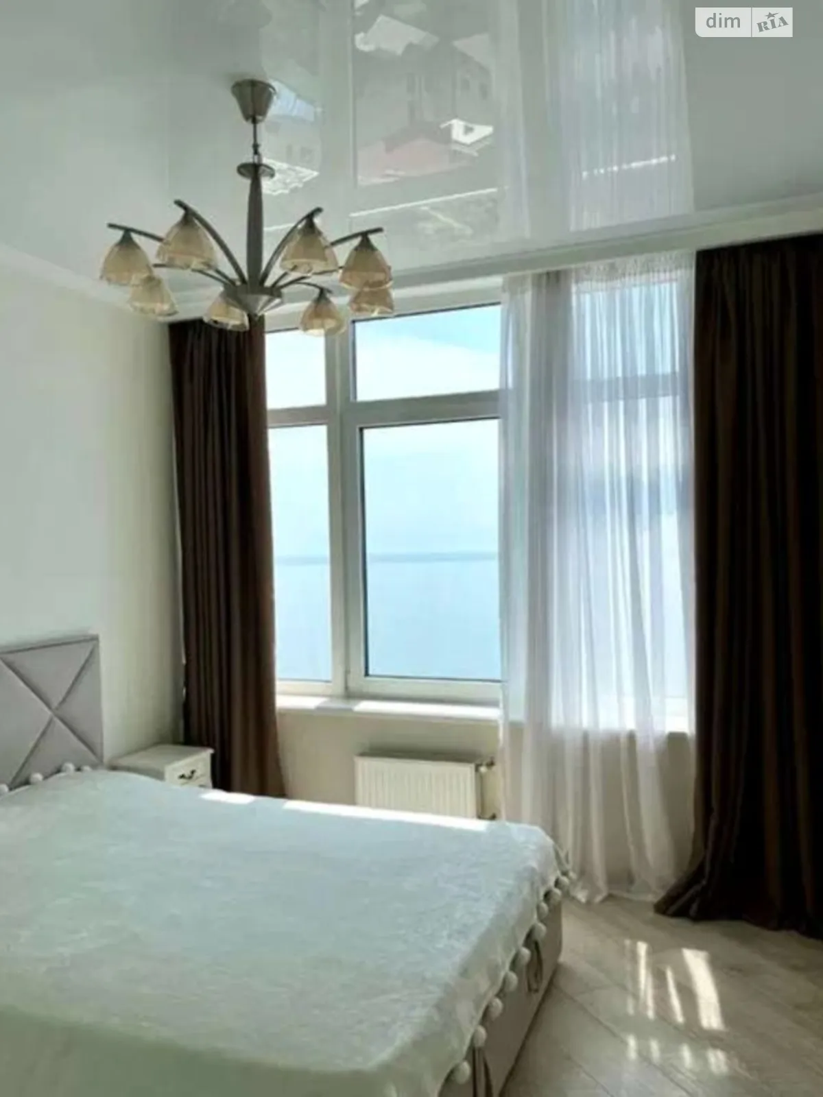 Сдается в аренду 1-комнатная квартира 52 кв. м в Одессе, ул. Валерия Самофалова, 16А/5 - фото 1