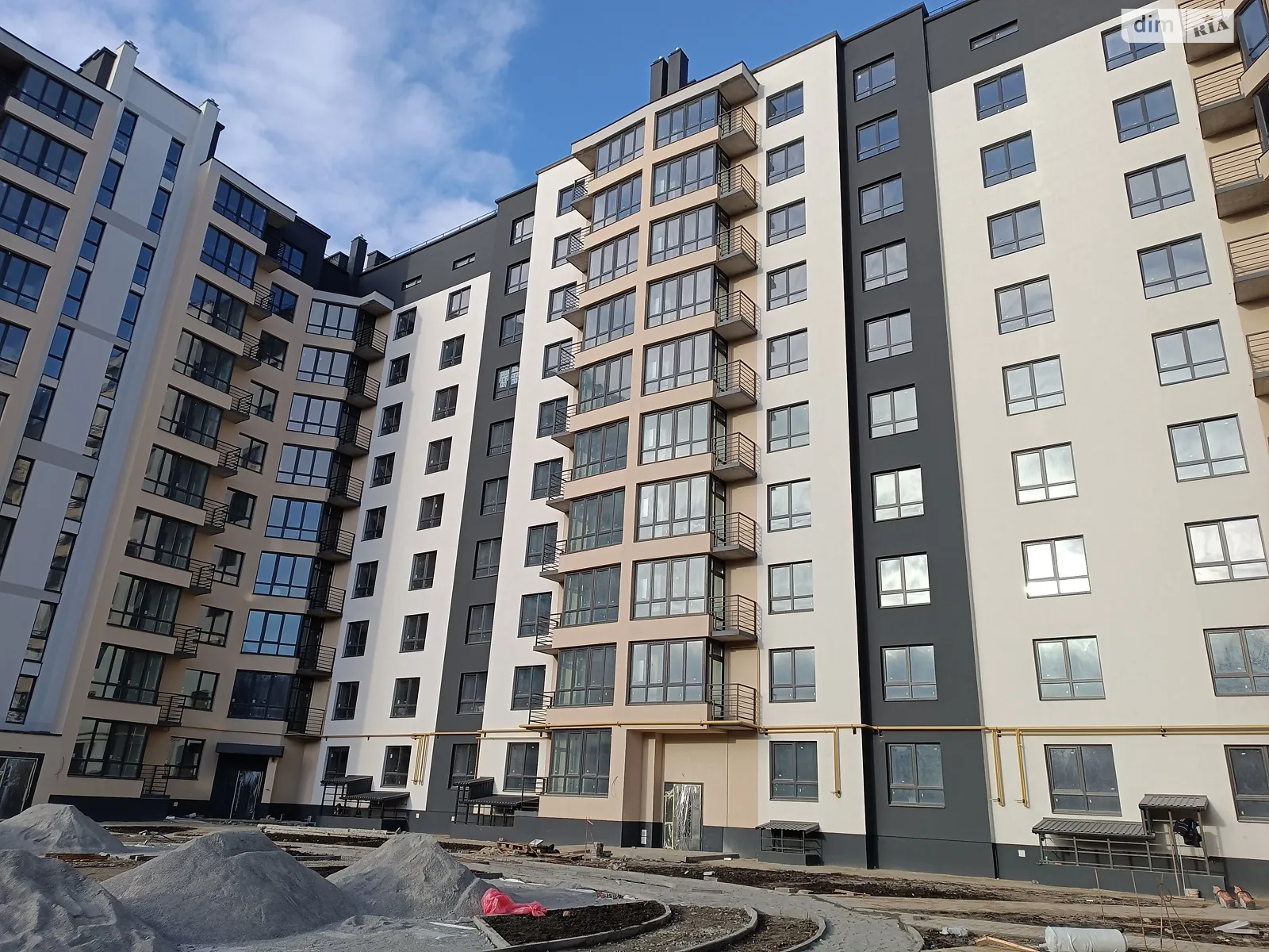 Продается 1-комнатная квартира 44.5 кв. м в Хмельницком, ул. Заречанская, 3/3В - фото 1