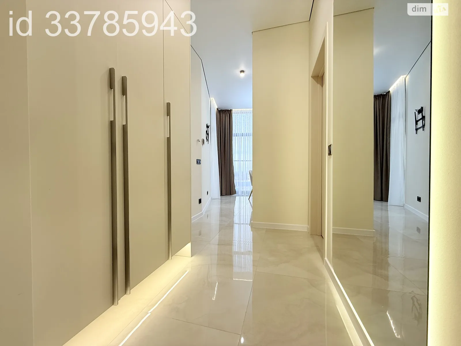 вул. Миколи Бобяка, 1Г Боздош Ужгород ЖК Crystal - фото 2