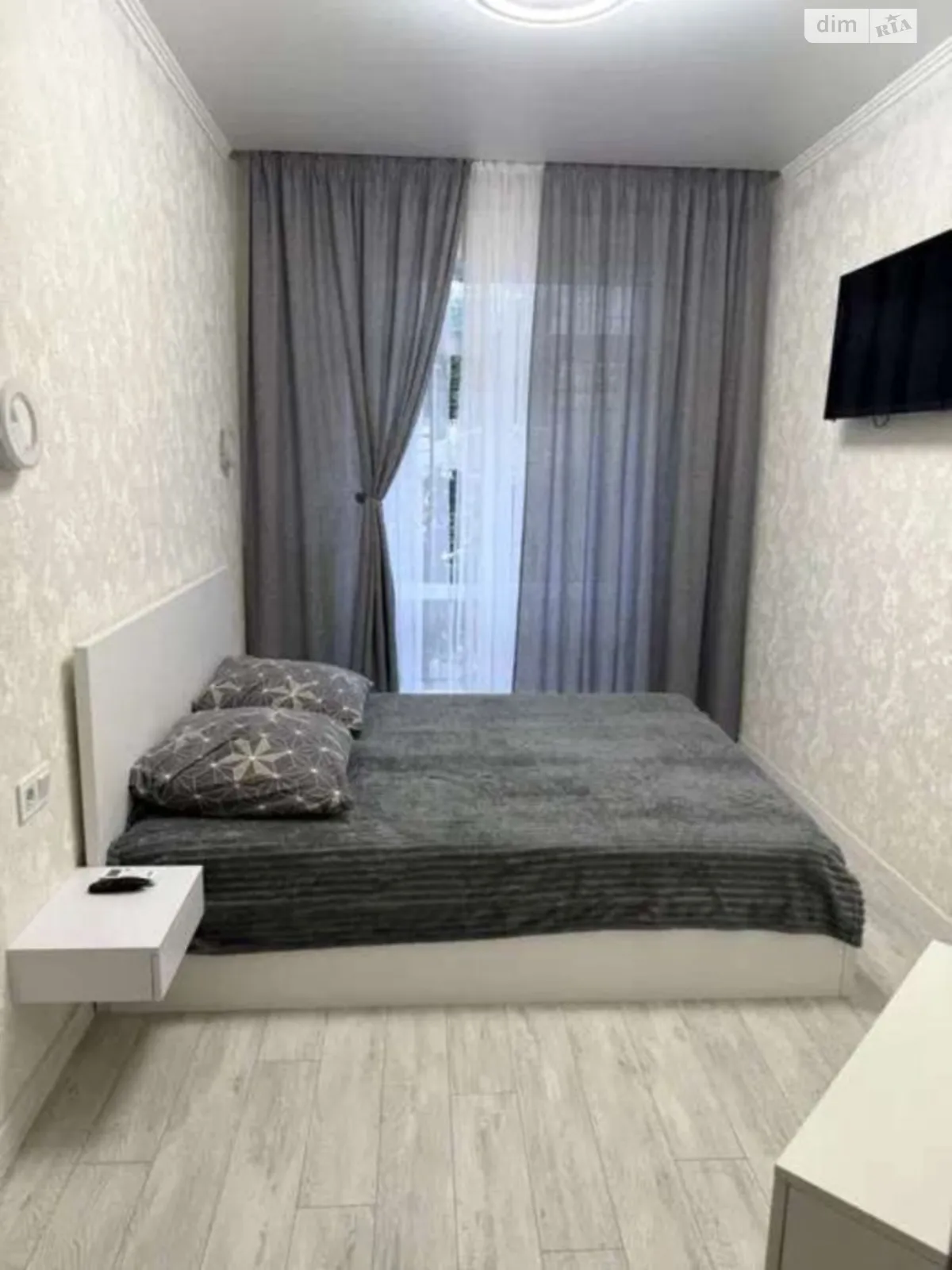 Сдается в аренду 1-комнатная квартира 41 кв. м в Одессе, ул. Леваневского, 46 - фото 1