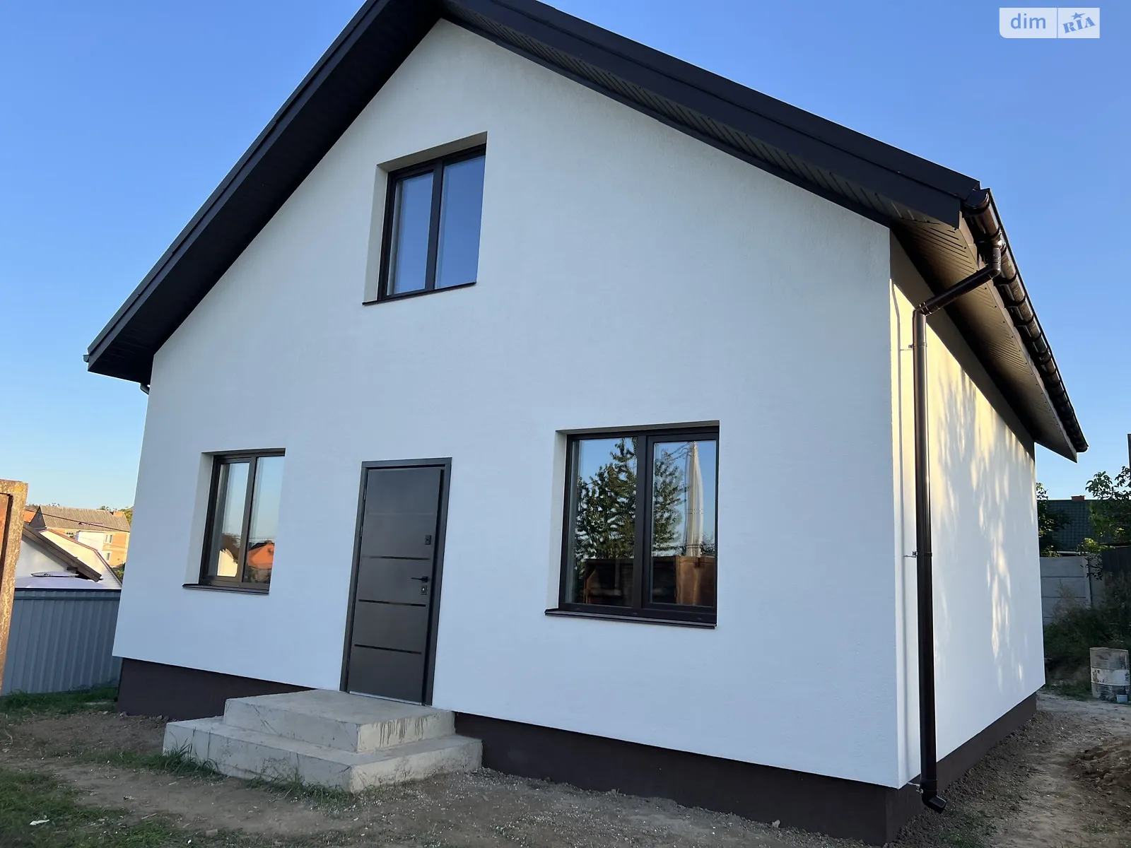 Продается дом на 2 этажа 120 кв. м с беседкой, цена: 57000 $ - фото 1