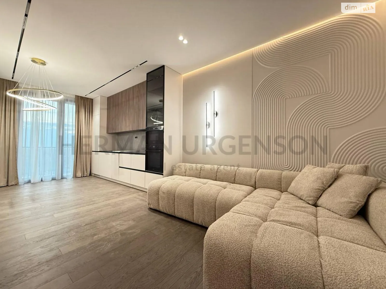 Продається 1-кімнатна квартира 48 кв. м у Ужгороді, вул. Легоцького, 80 - фото 1