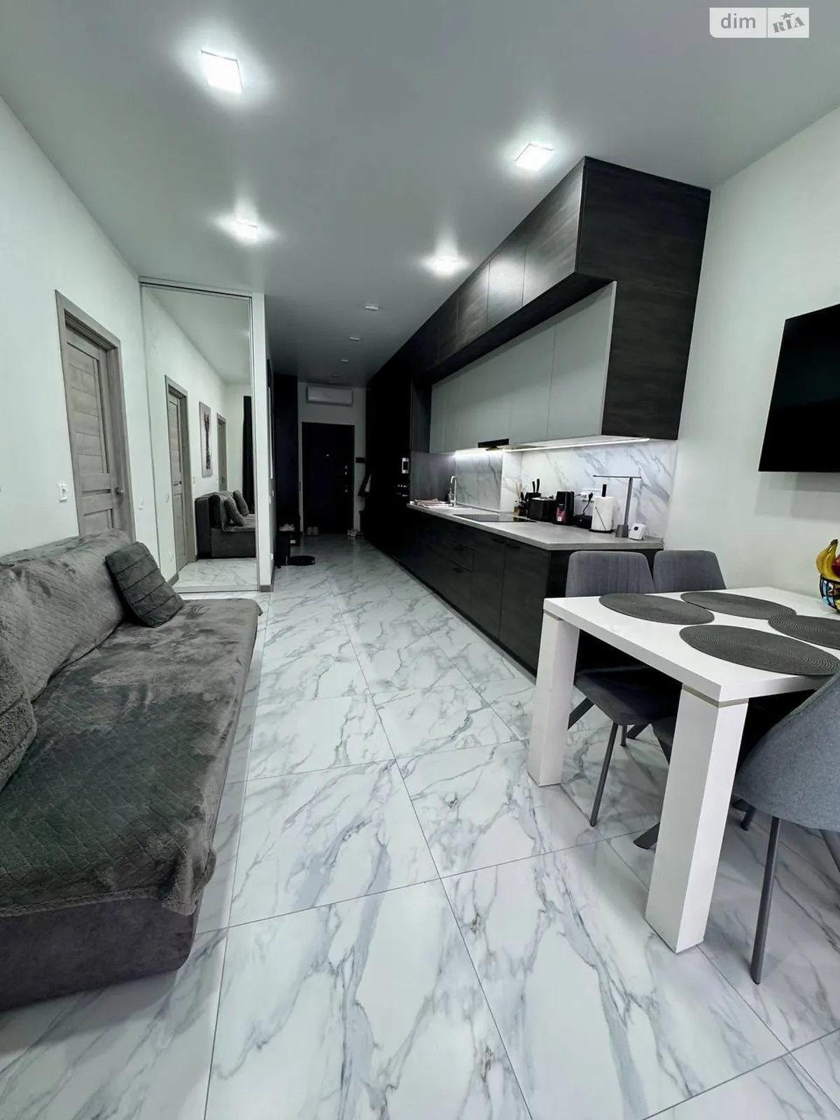 Продается 1-комнатная квартира 56.3 кв. м в Днепре, просп. Науки(Гагарина), 112Б - фото 1