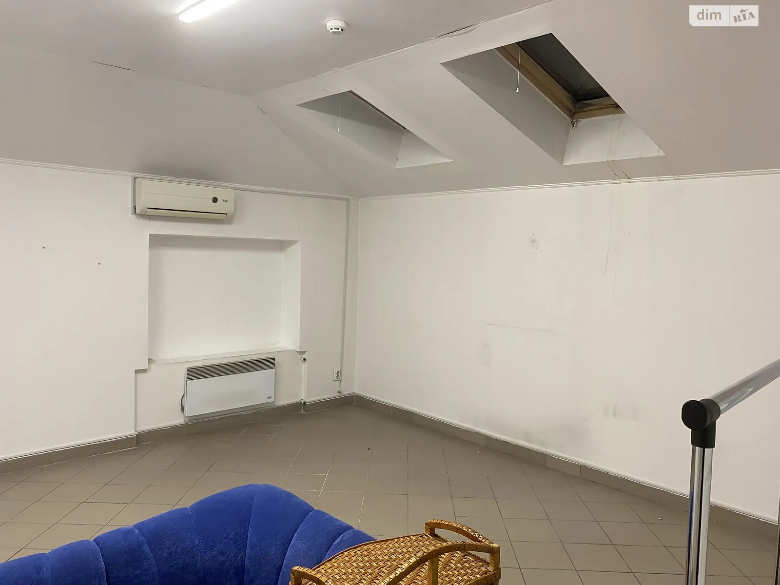 Сдается в аренду офис 35 кв. м в бизнес-центре, цена: 8500 грн - фото 1