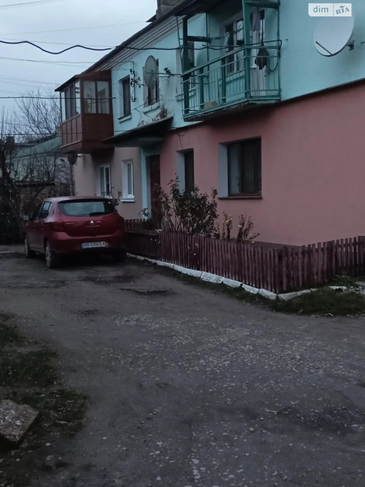 Продается 3-комнатная квартира 50 кв. м в Ямполе, ул. М. Козачинского(Коминтерна), 12 - фото 1