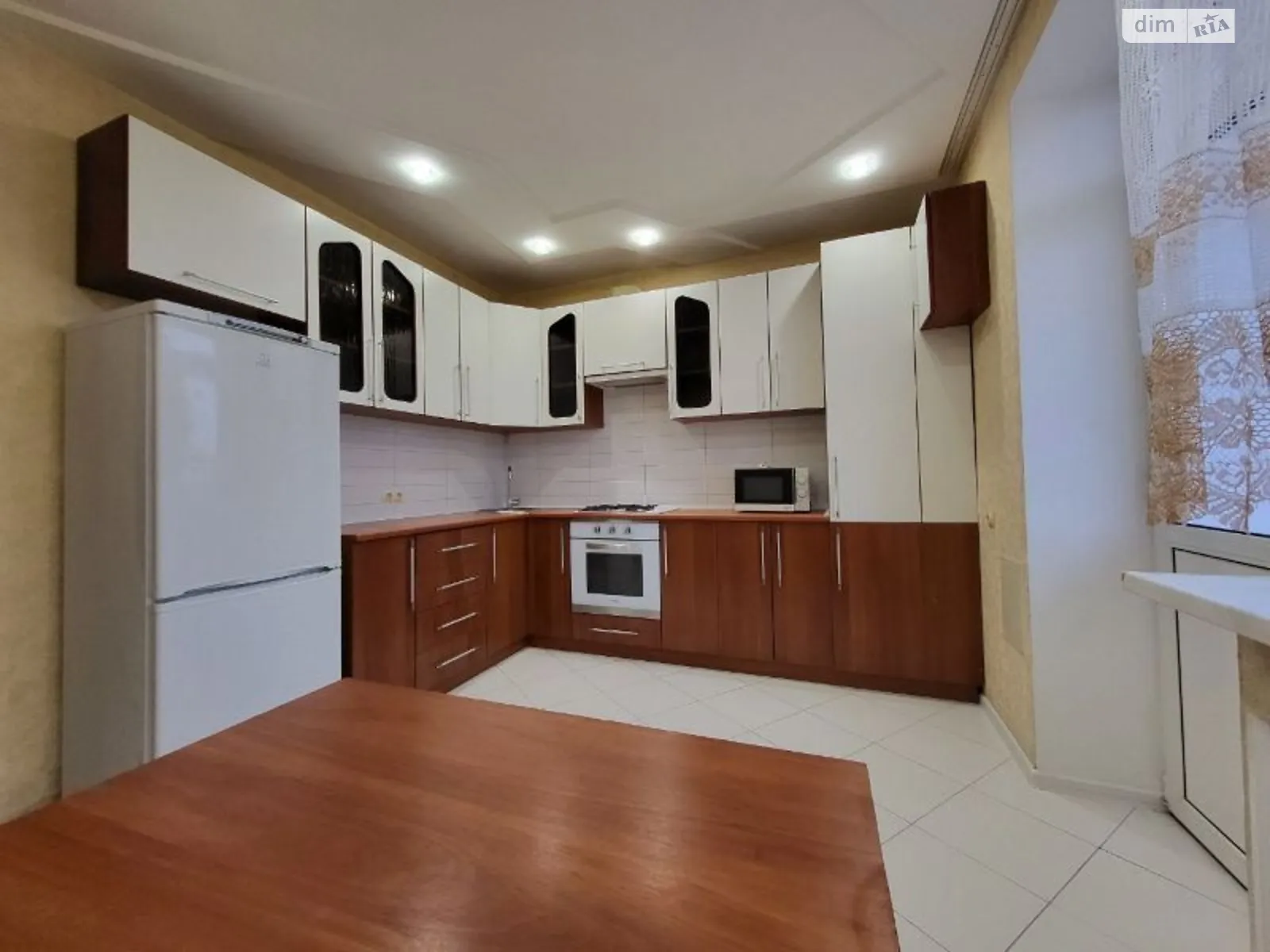 Здається в оренду 1-кімнатна квартира 46 кв. м у Полтаві, вул. Небесної Сотні - фото 1