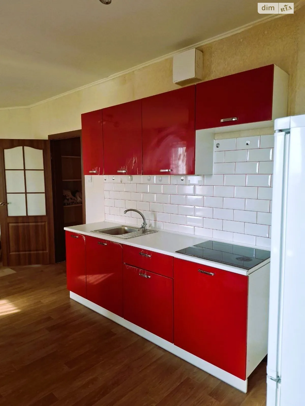 Продается 1-комнатная квартира 33 кв. м в Киеве, ул. Самойло Кошки(Маршала Конева), 5Г - фото 1