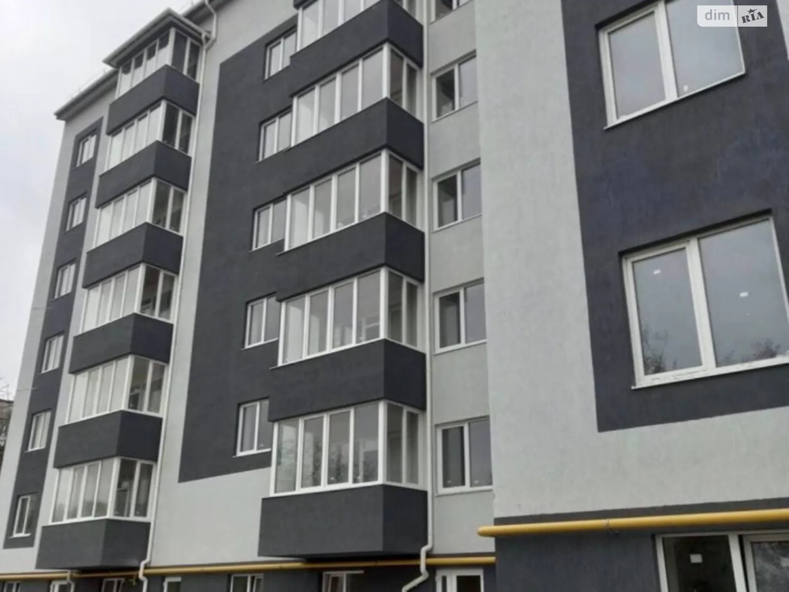 Продается 3-комнатная квартира 92.9 кв. м в Василькове, ул. Военный городок №11, 20 корпус 1 - фото 1