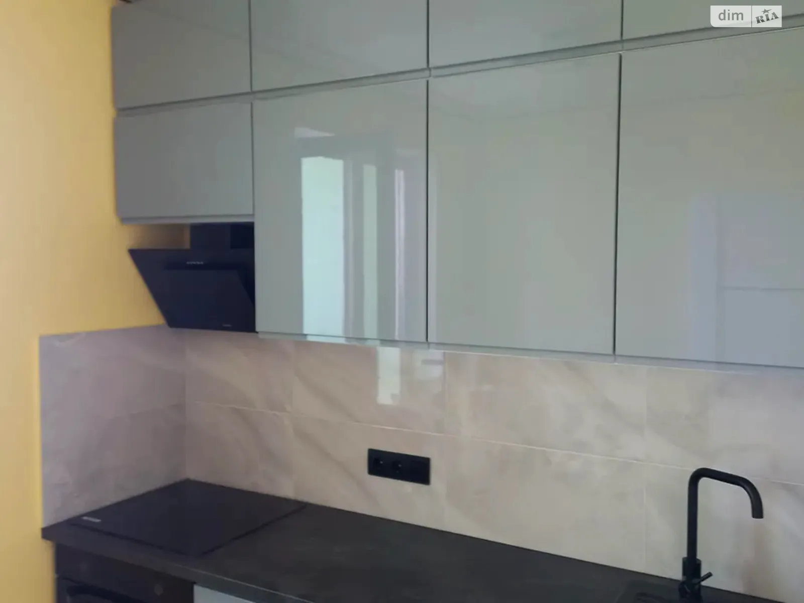 Продается 1-комнатная квартира 38.8 кв. м в Киеве, ул. Самойло Кошки(Маршала Конева), 5Б - фото 1