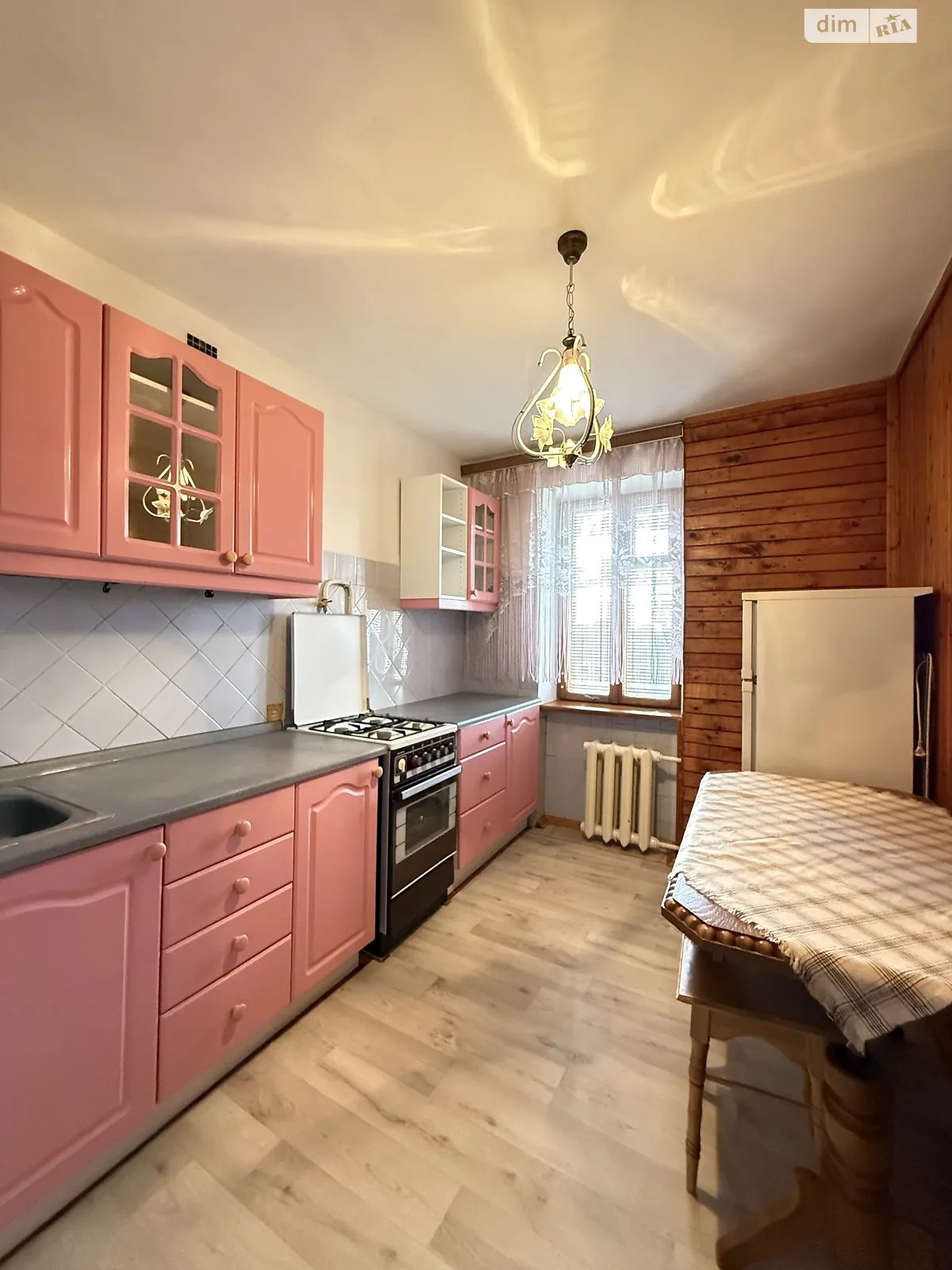 Продается 2-комнатная квартира 47 кв. м в Ровно, ул. Казимира Любомирского(Лермонтова), 9 - фото 1